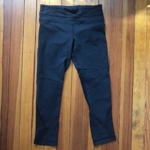 Lululemon Black Cropped Mesh Leggings Sz 4